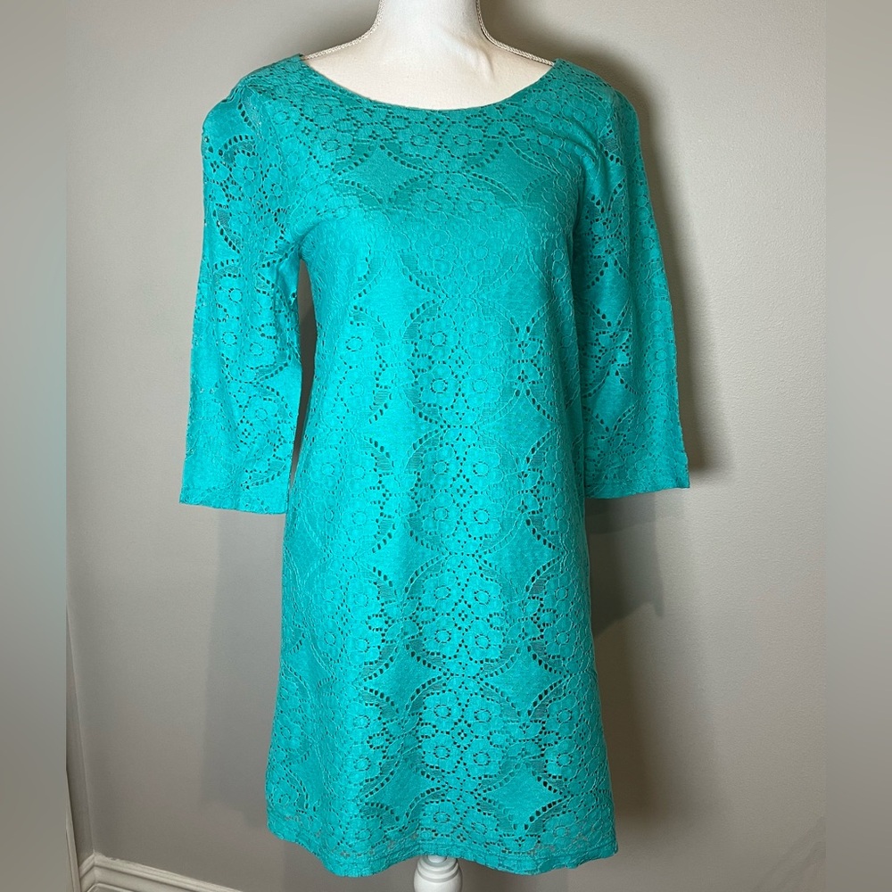Everly 3/4 Sleeve Lace Sheath Dress